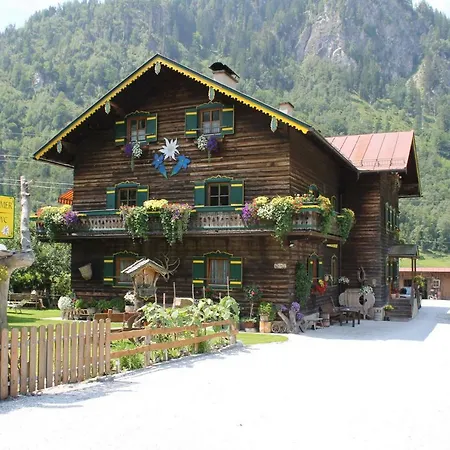 Ludl * Uttendorf