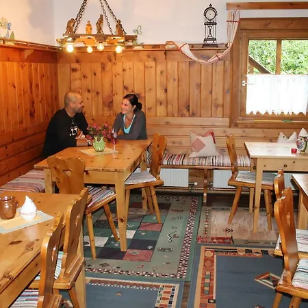 Ludl Apartman *